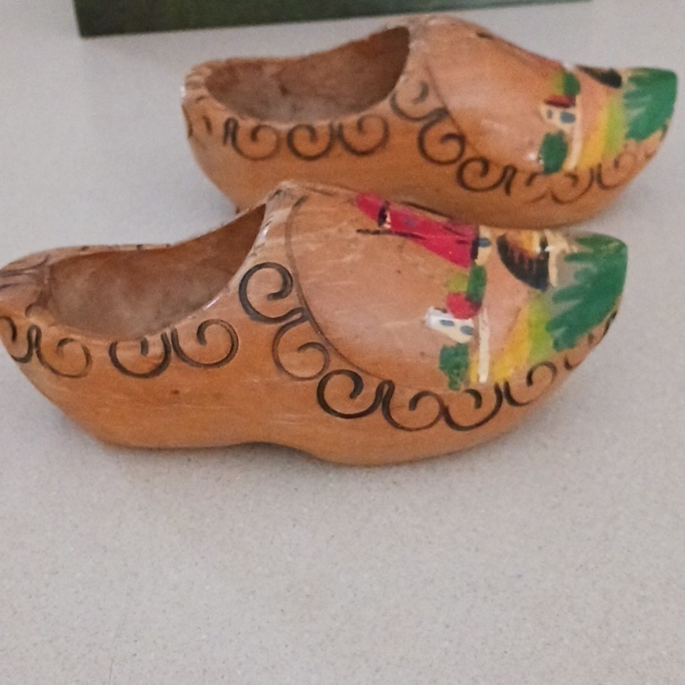 Vintage Wooden Shoes - Picture 6 of 6